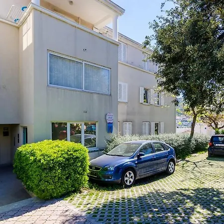 Apartment Kate With Free Parking