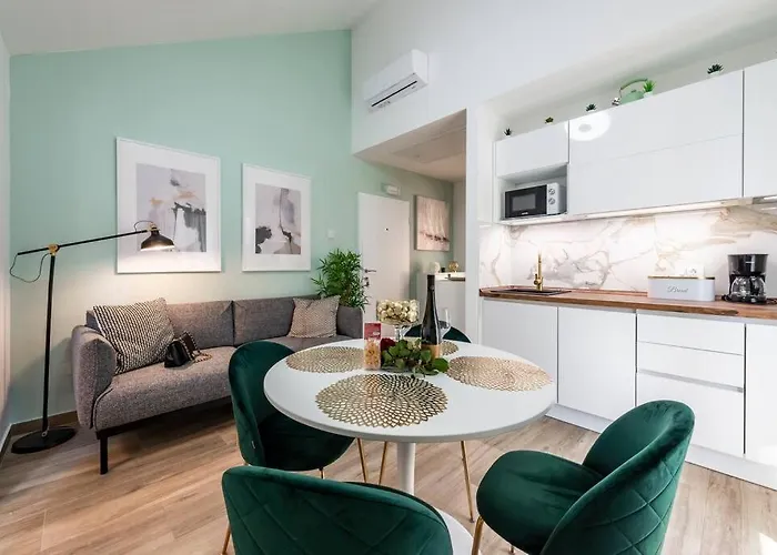 Kate With Free Parking Apartament Dubrownik