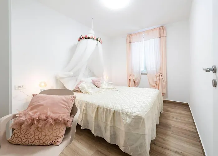 Kate With Free Parking * Dubrownik